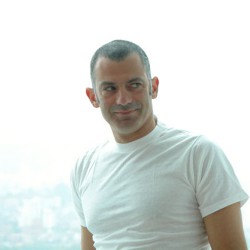 Arik Levy